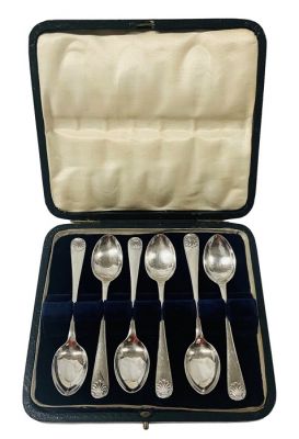Boxed Sterling Silver Coffee Spoons Dated 1922