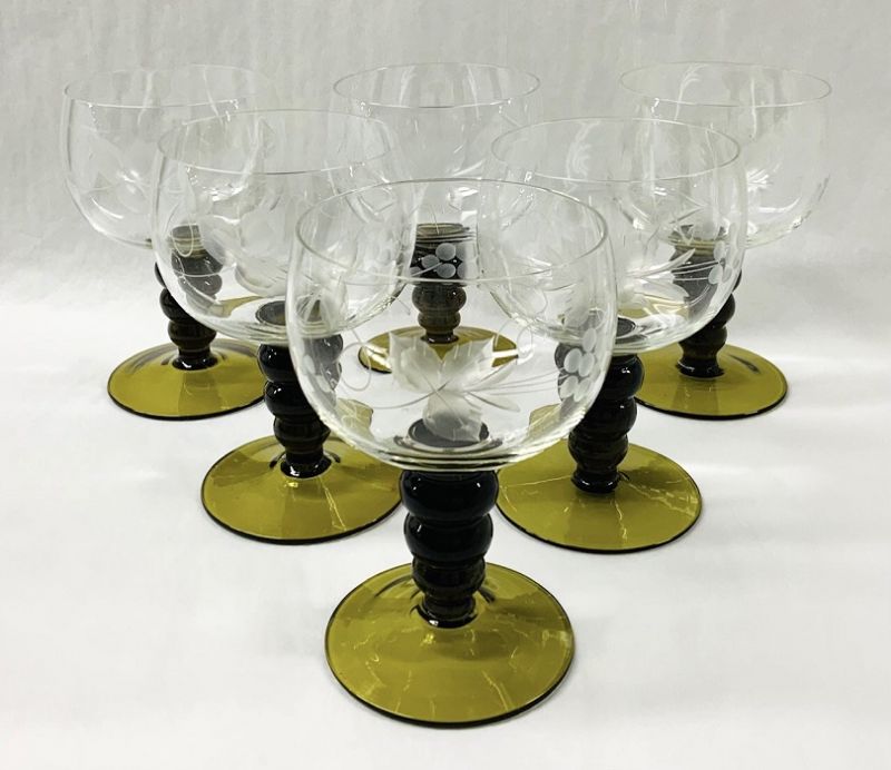 https://www.cynthiafindlay.com/images/cache/0-1/German_Roemer_Rummer_Wine_Glasses-1.800.jpg