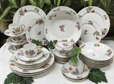 Limoges Dinner Service For 6