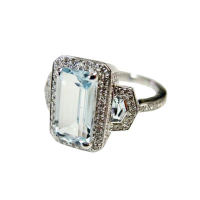 Modern Aquamarine and Diamond Ring