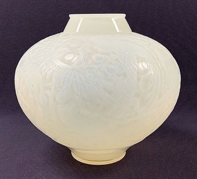 R. Lalique Aras Opalescent Glass Vase