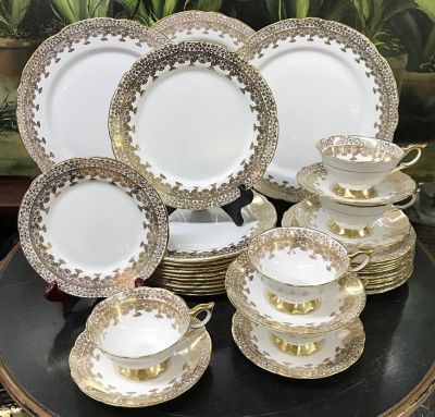 Royal Stafford Gold Regent Dinner Set For 12