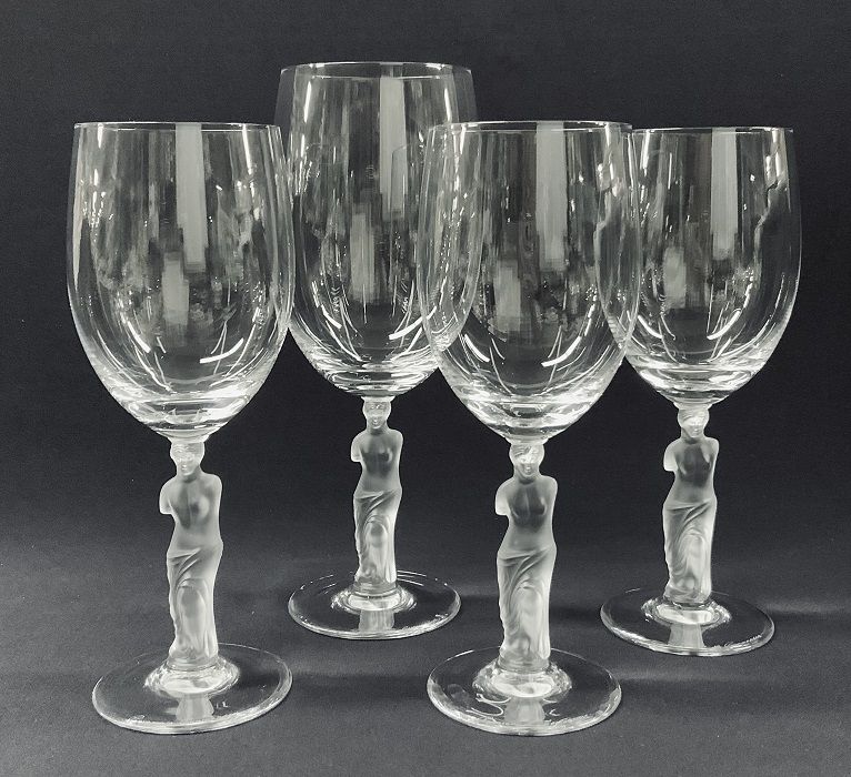 Milo Champagne Glasses Set of 4