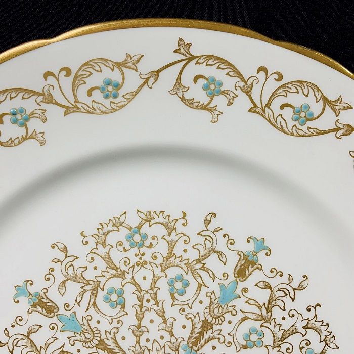 Tuscan Bone China Louise Dinnerware