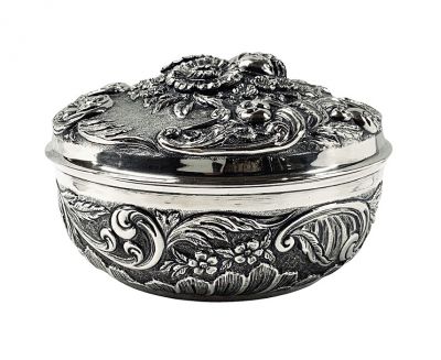 Vintage 900 Fine Silver Repousse Box