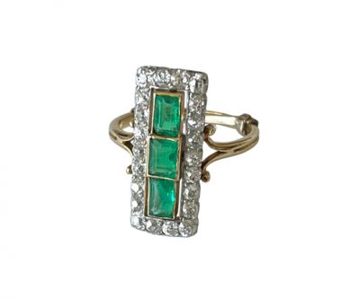 Vintage Emerald and Diamond Ring