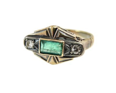 Vintage Emerald and Diamond Ring