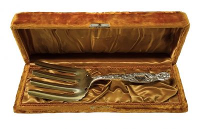 Whiting Sterling Silver Asparagus Server, Heraldic Pattern