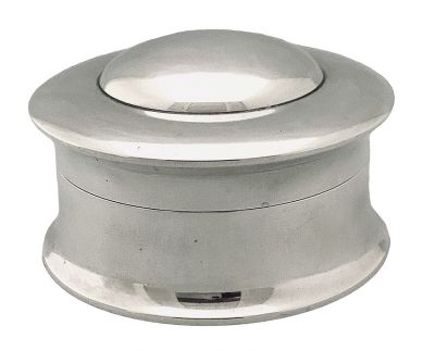William Comyn Sterling Silver Collar Box Dated 1901