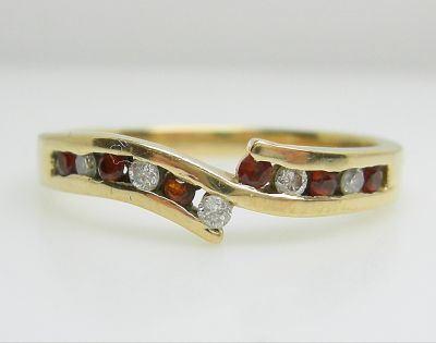 Garnet Band