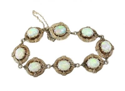 Antique 10.51ct Opal 14kt Bracelet