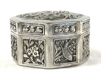 Antique Chinese Octagonal Box In 900 Fine Silver