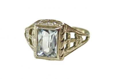 Art Deco Aquamarine Engagement Ring