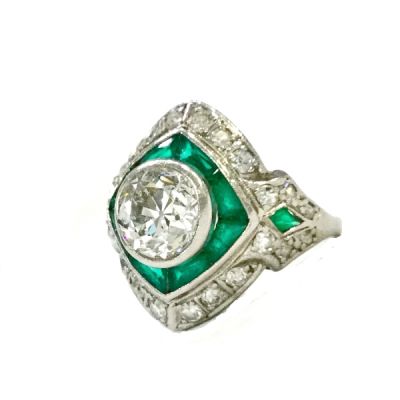 Art Deco Diamond and Emerald Ring