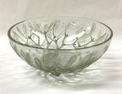 Art Deco R. Lalique Bowl, “Gui” (Mistletoe) Model # 3223, Designed circa 1921