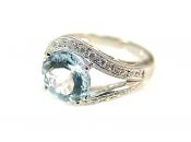 Modern Aquamarine and Diamond Ring