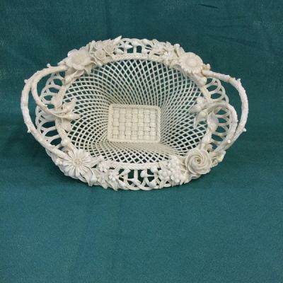 Belleek Henshall Twig Basket