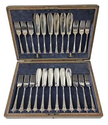Edwardian Albany Pattern Silver Plate Fish Service For 12, circa 1900-1910