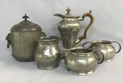 English Arts & Crafts Hammered Pewter