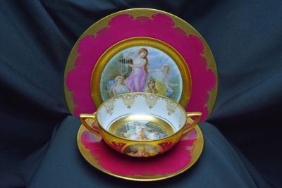 Karlsbad Hand Painted Dinner Service