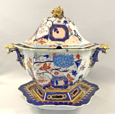 Mason’s Imari Ironstone Soup Tureen, Cover and Stand