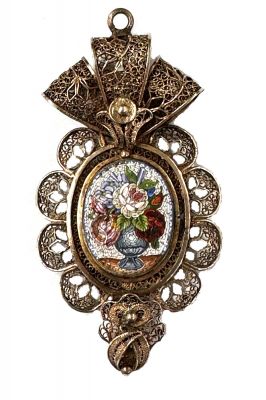 Micro Mosaic Pendant set in Silver Gilt Filigree