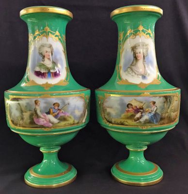 Mid-19th Century Paris Porcelain Cabinet Vases