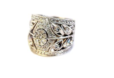 Modern Diamond Ring