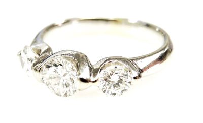 Vintage 3 Diamond Ring