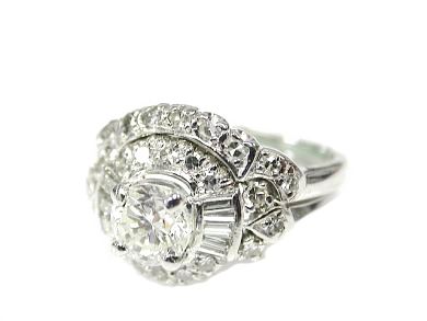 Vintage Diamond Rings Wedding Set