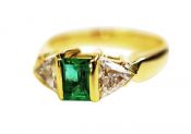 Vintage .50ct Emerald and Diamond 18kt Ring