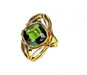 Vintage 7.72ct Green Tourmaline Solitaire 14kt Ring