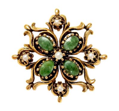 Vintage Jade Nephrite and Pearl Pendant Brooch