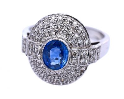 Vintage 1.22ct Sapphire and Diamond 18kt Ring