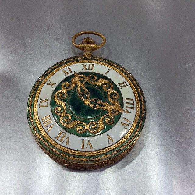 Vintage Italian Florentine Pocket Watch Powder Compact