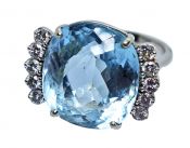 Vintage 13.12ct Aquamarine and Diamond 14kt Ring