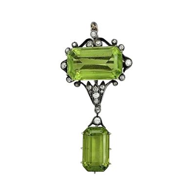 Antique 17.10ct Peridot 12kt Pendant