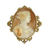Antique Artemis 18kt Cameo