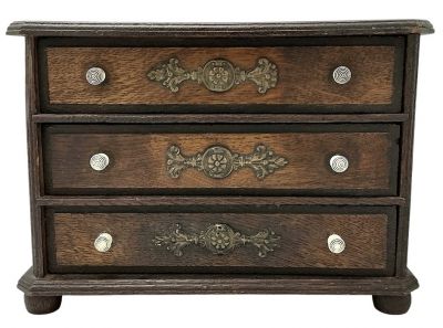 Antique Oak Jewellery Box