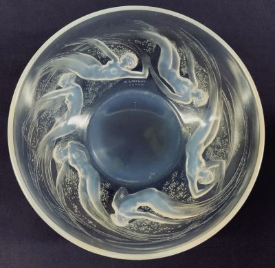 Art Deco R. Lalique Ondines Bowl Model 380, circa 1921