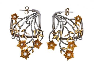 Vintage .16ct Diamond 18kt and Silver Floral Earrings