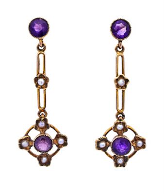 Vintage .94ct Amethyst 14kt Earrings