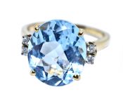 Vintage 8.45ct Topaz 14kt Ring