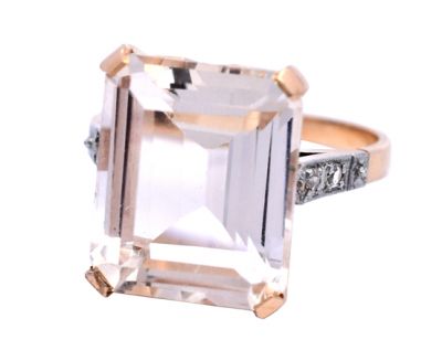 Vintage 9.76ct Morganite 18kt Ring