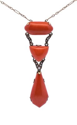 Vintage Cabochon Coral 14kt Necklace