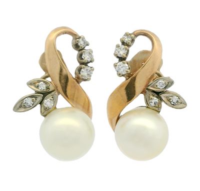 Vintage Pearl 14kt Earrings