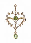 Antique 1.91ct Peridot and Pearl 15kt Brooch/Pendant