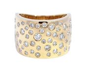 Modern 1.04ct Diamond Ring in 18kt Yellow Gold