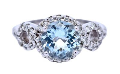 Modern 1.75ct Aquamarine 14kt Engagement Ring