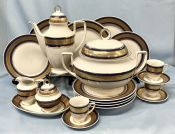 Tirschenreuth Bavaria Porcelain Dinner Service for 12